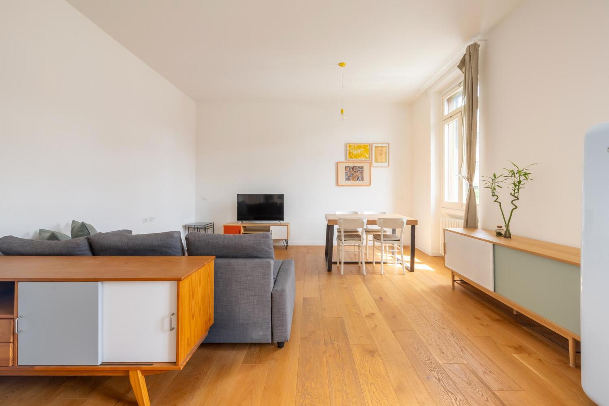 Milano Isola - Bright 2-Room Apartment With Balcony Kültér fotó